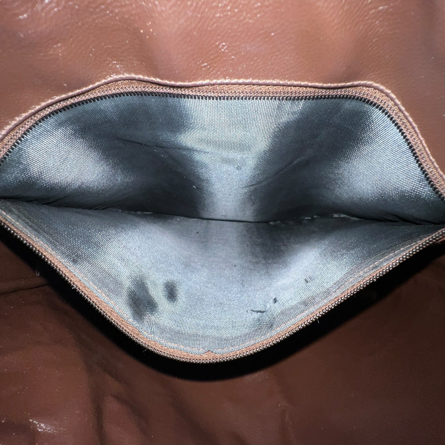 Gucci Vintage Leather Shoulder Bag
