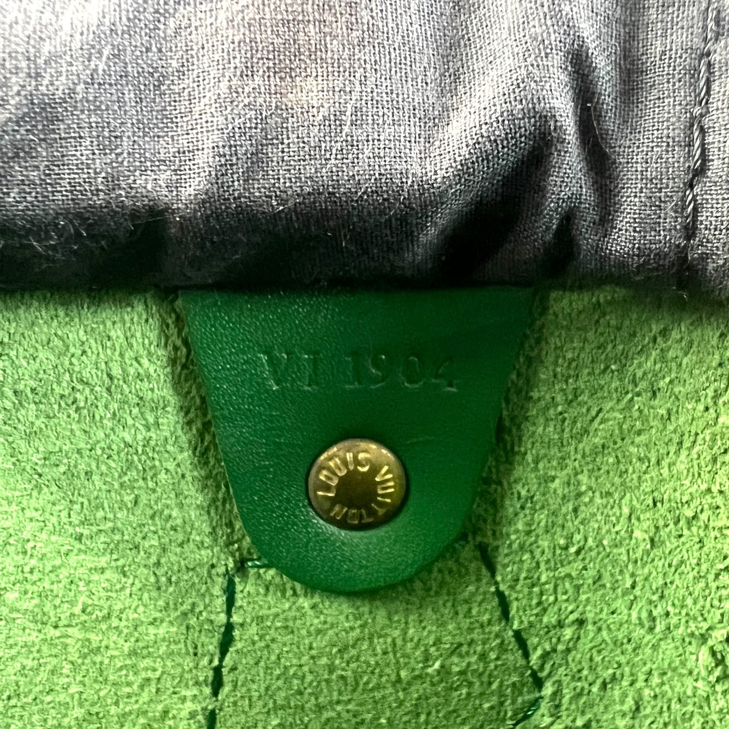 Louis Vuitton Vintage Epi Speedy 32 Handbag