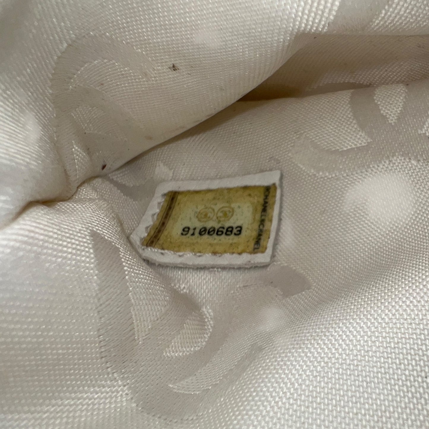 Chanel CC Stitched Leather Handbag