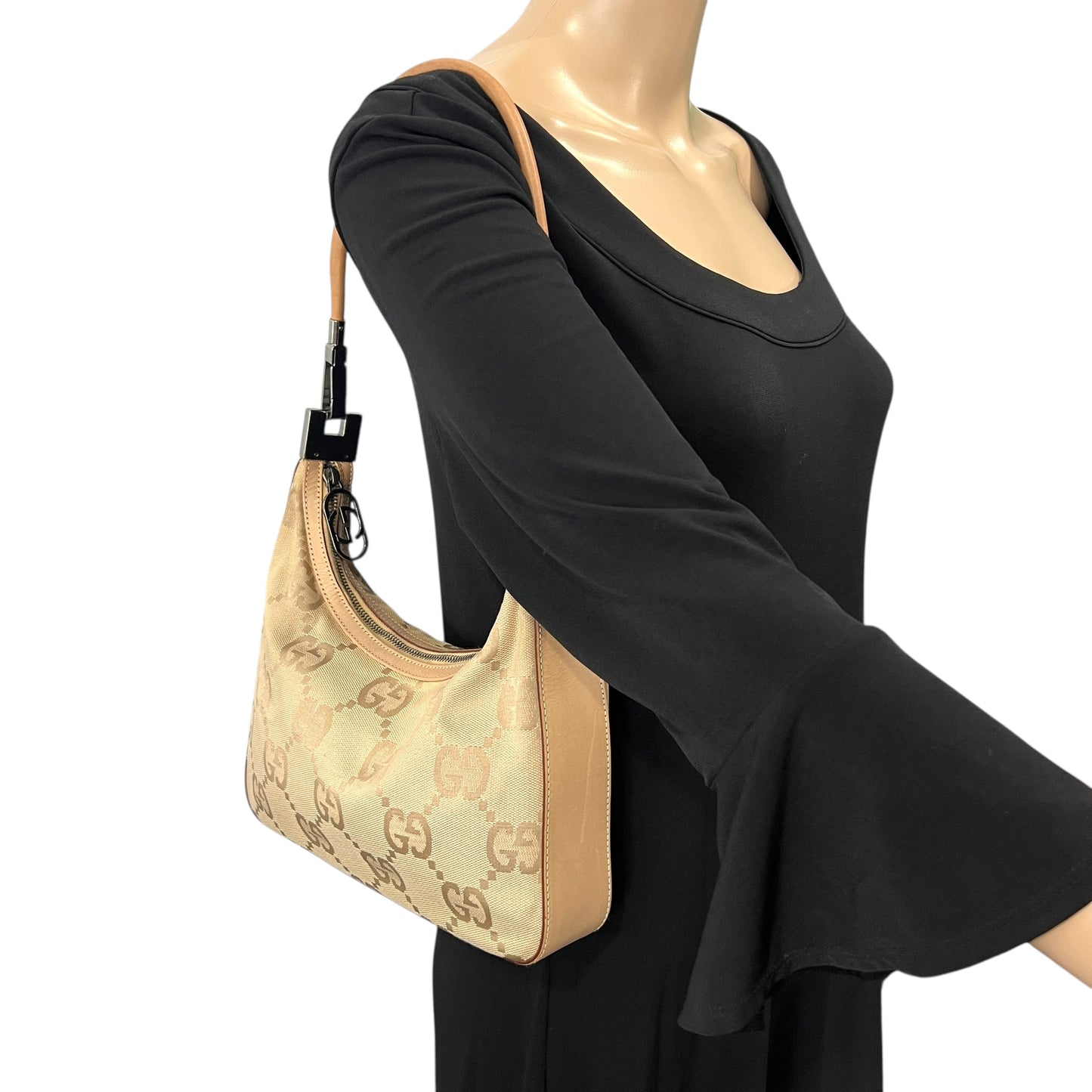 Gucci Jumbo GG Hobo Shoulder Bag
