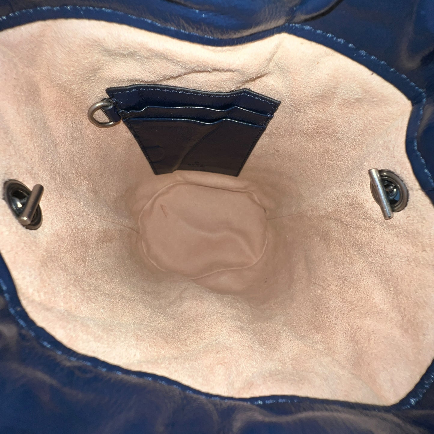 Gucci Marmont Leather Bucket Crossbody Bag