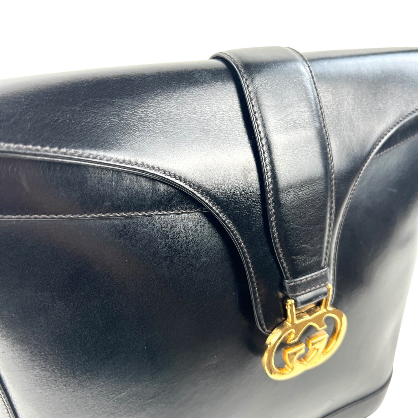 Gucci Vintage Leather Shoulder Bag