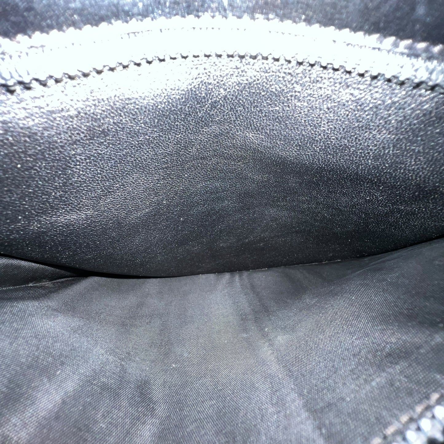 Gucci Vintage Leather Shoulder Bag