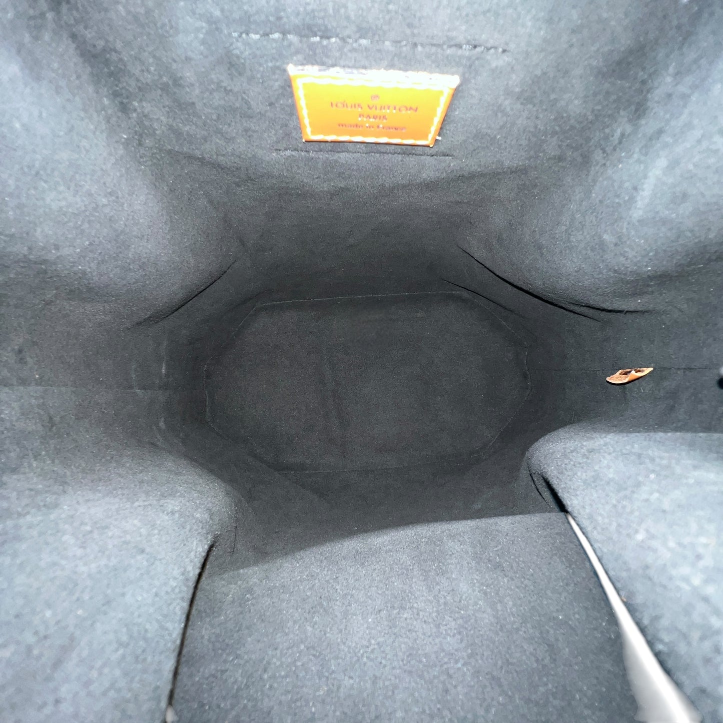 Louis Vuitton Twist Epi Leather Bucket Bag