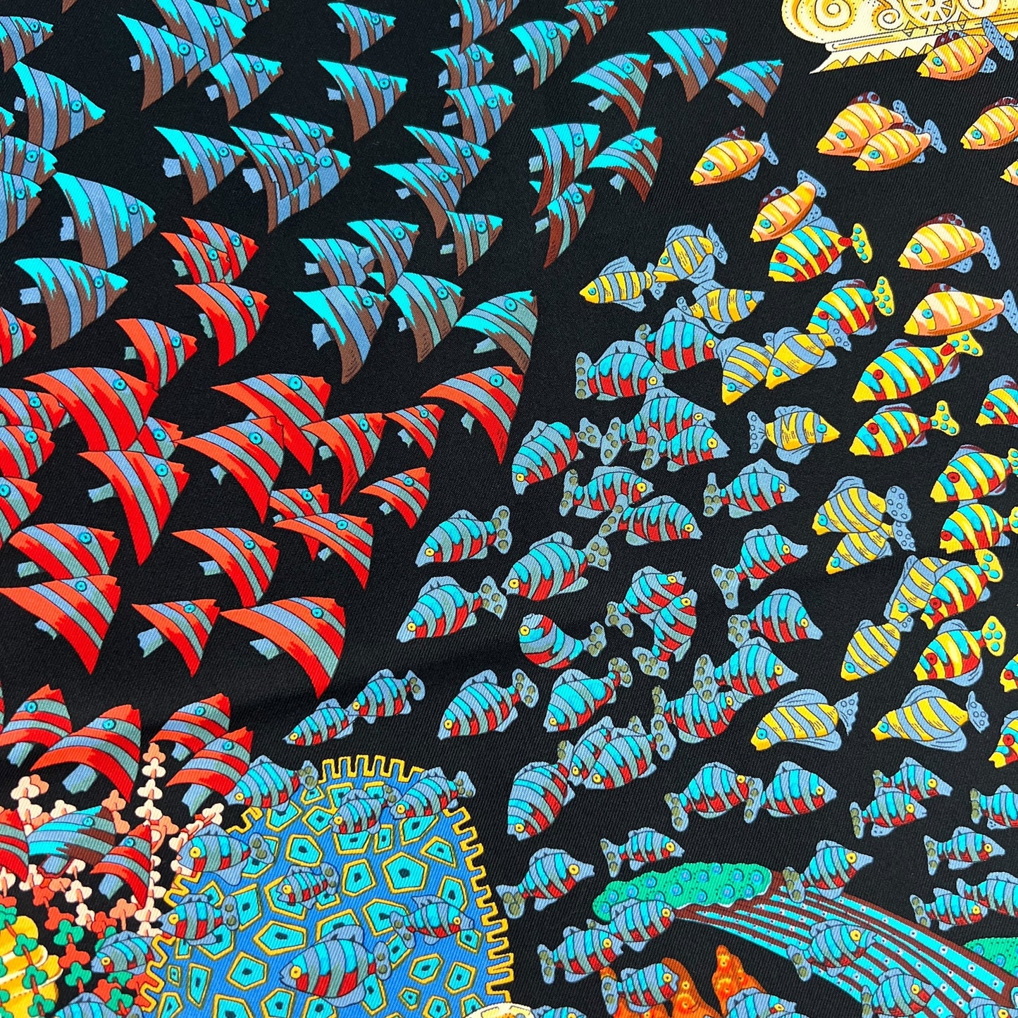Hermès Gold Atlantic Encounter Scarf