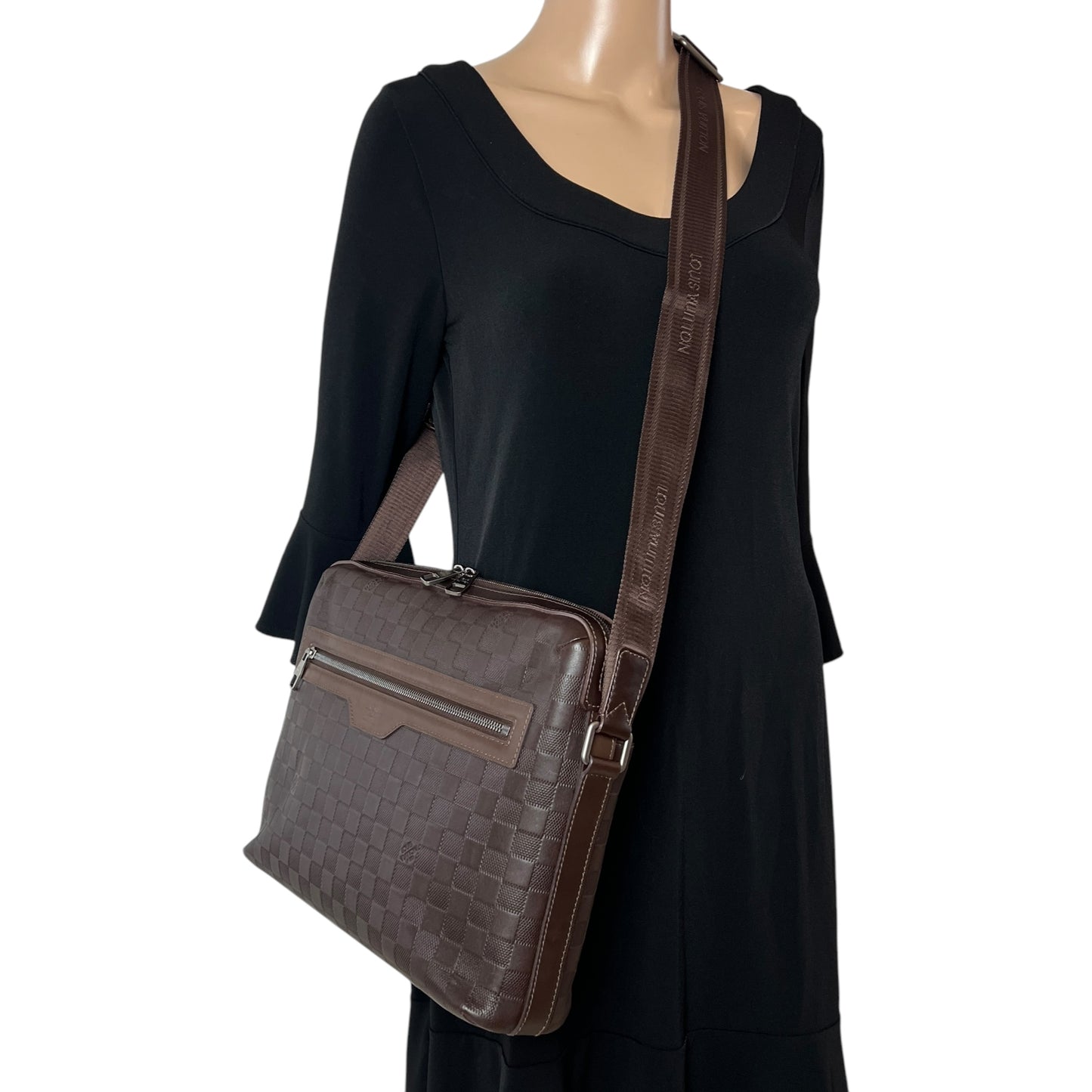 Louis Vuitton Damier Infini Calypso Messenger Bag