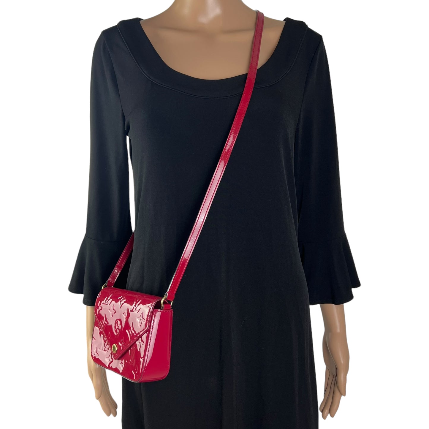 Louis Vuitton Monogram Sac Lucie Vernis Crossbody Bag