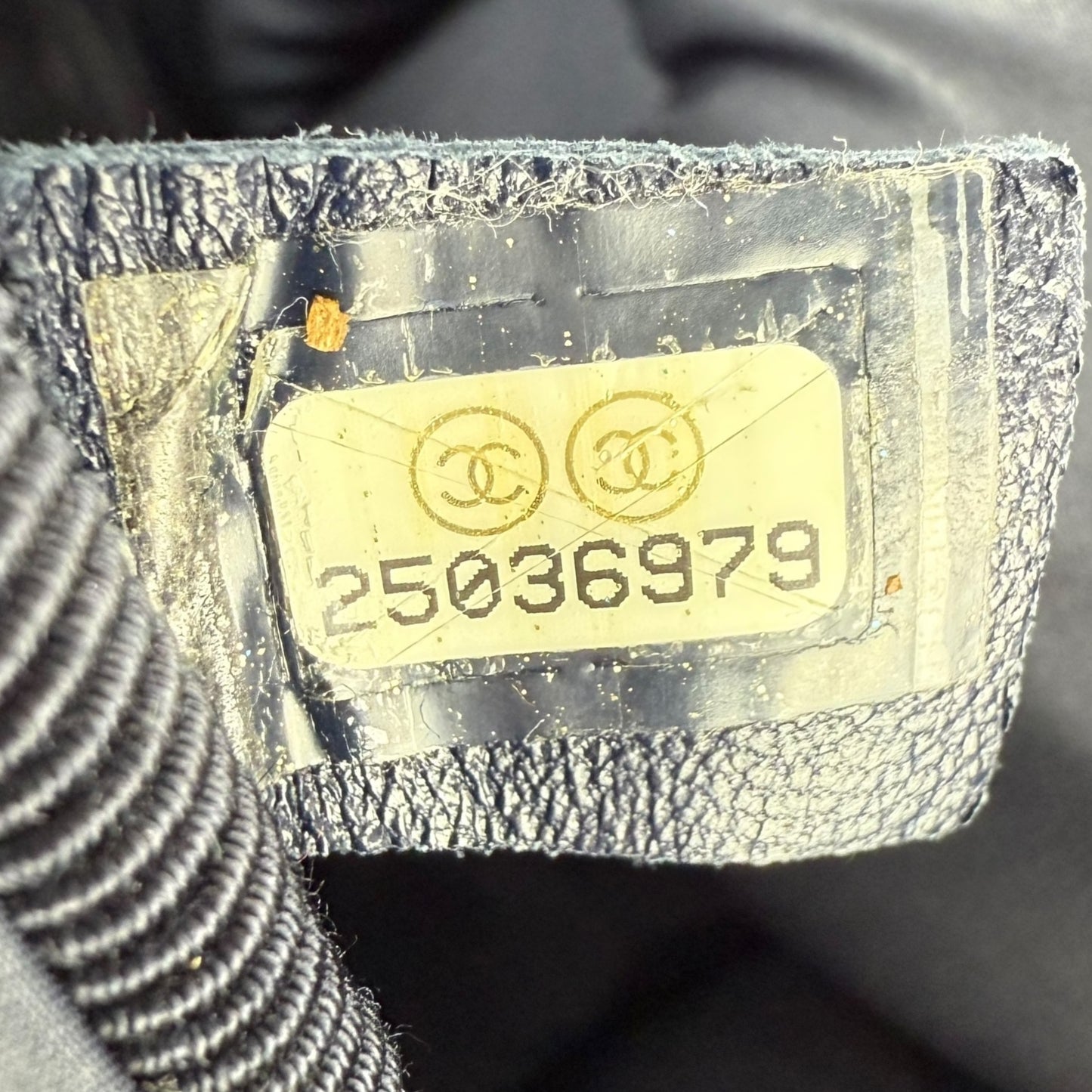 Chanel Doudoune Coconage Gold Shoulder Bag