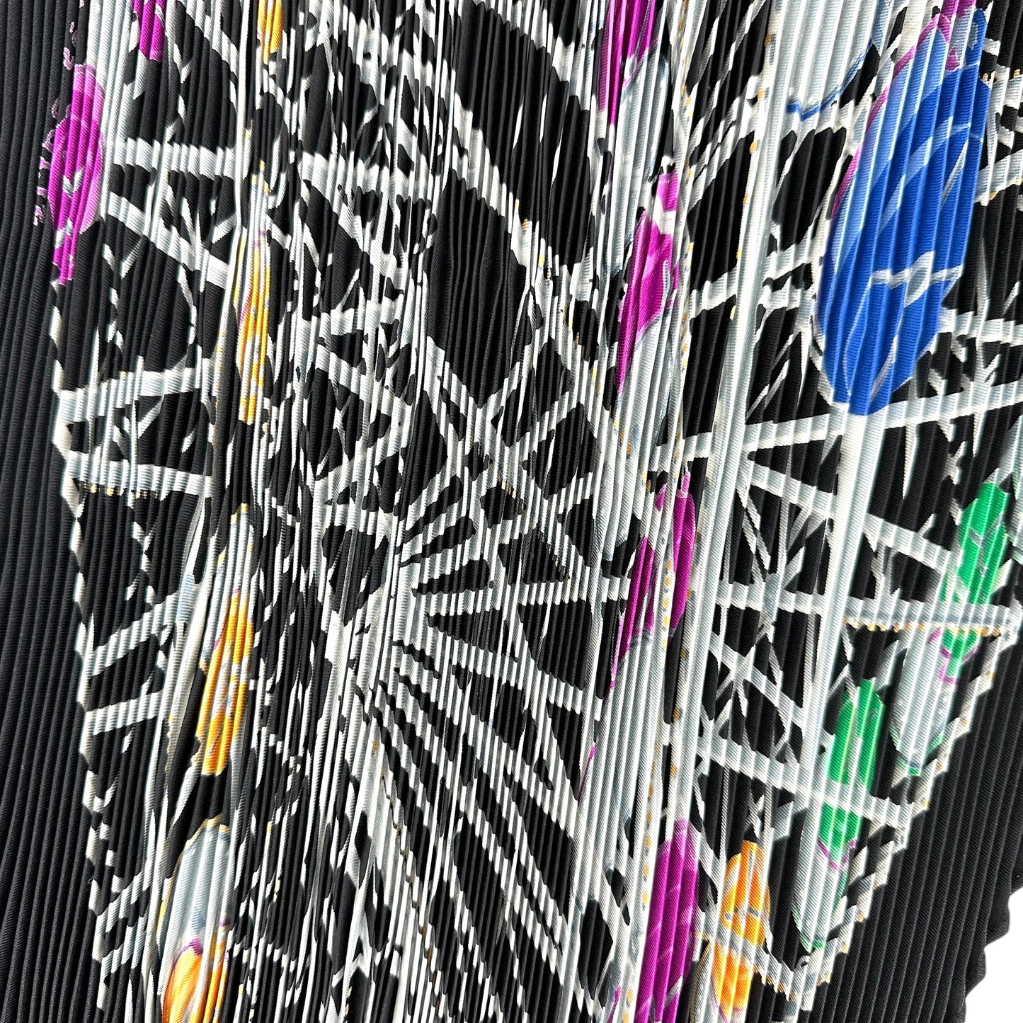 Hermes Grande Roue Pleated Silk Scarf