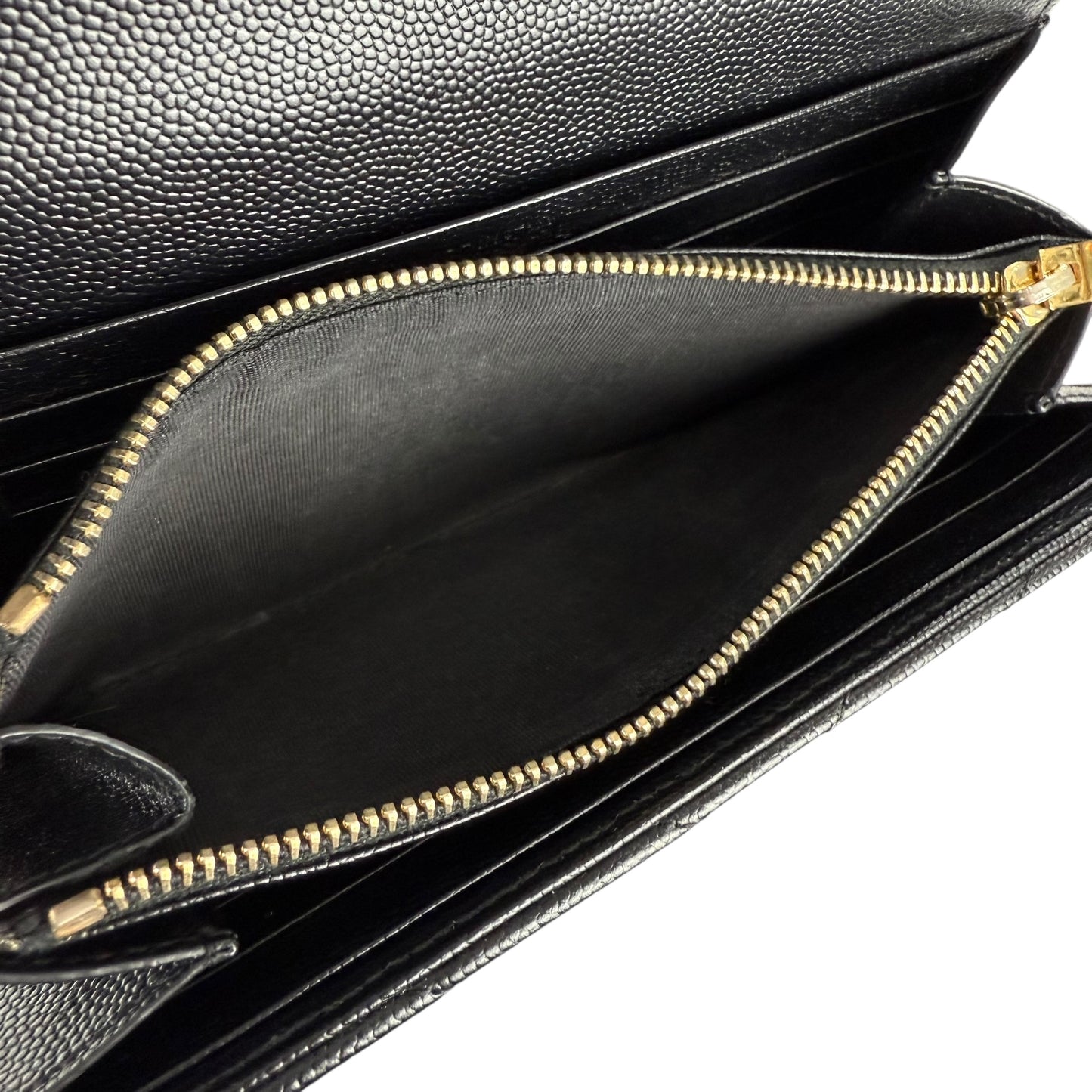 Saint Laurent Grain De Poudre Matelasse Chevron Flap Wallet