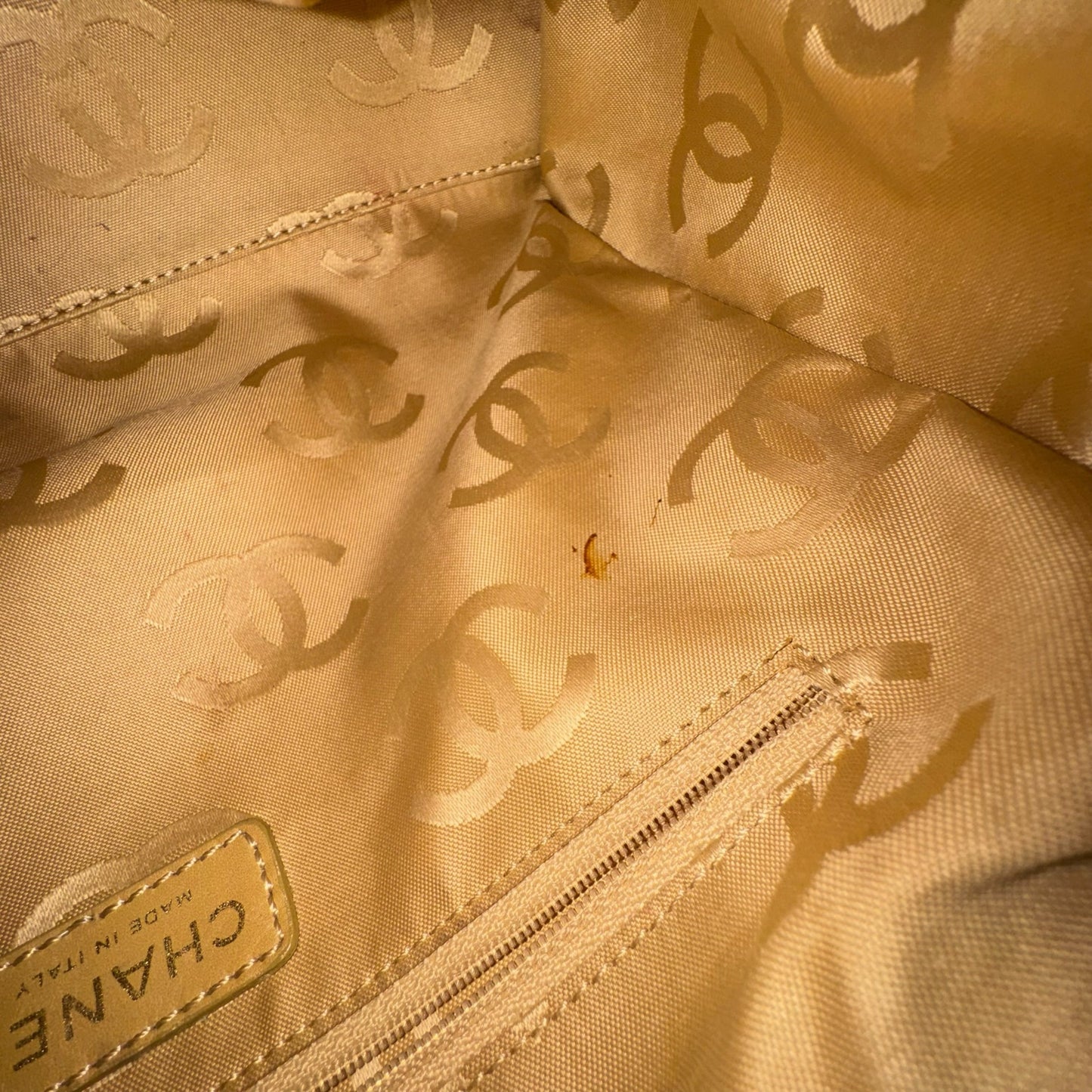 Chanel Vintage CC Stitched Shoulder Bag