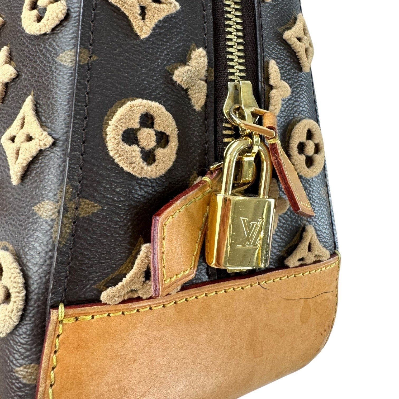 Louis Vuitton Limited Edition Monogram Tuffetage Deauville Cube Handbag
