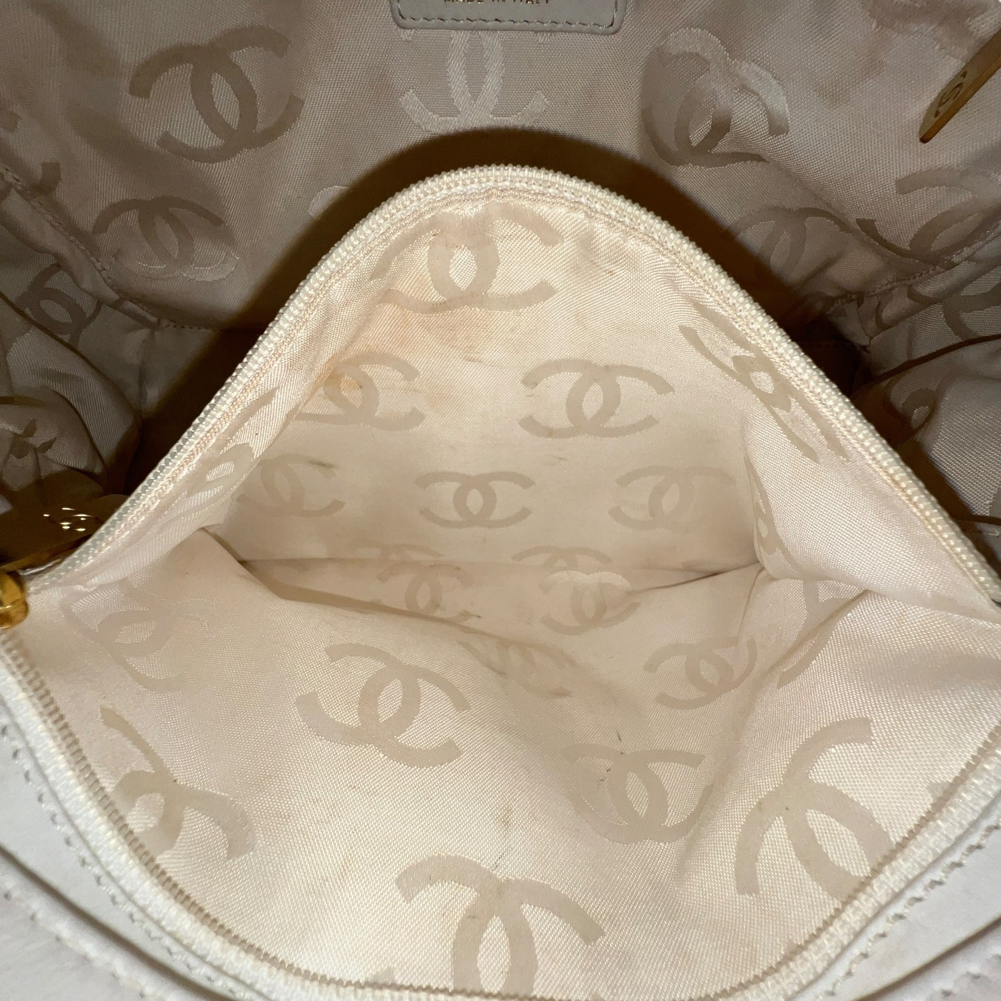 Chanel CC Stitched Leather Handbag