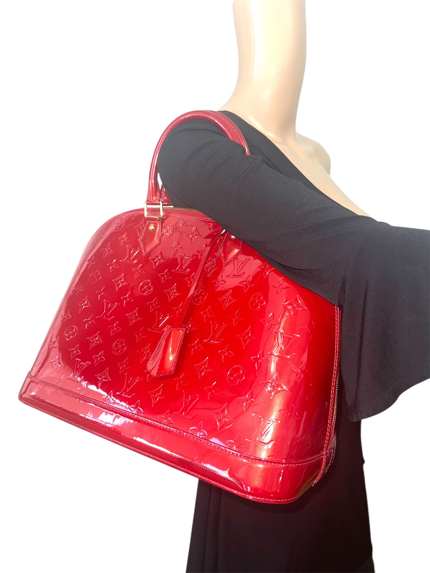 Louis Vuitton Vernis Alma GM Handbag