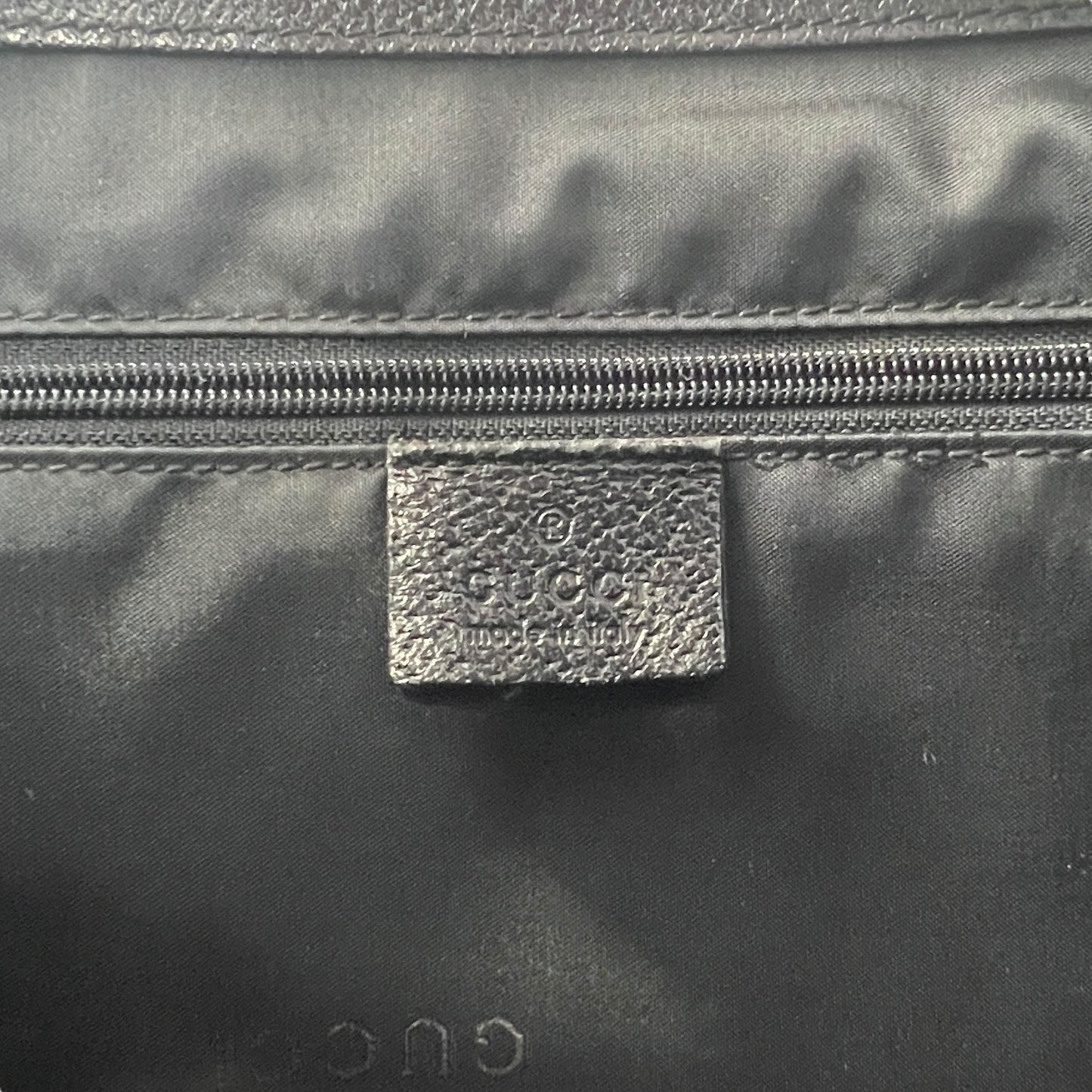 Gucci Vintage Leather Shoulder Bag