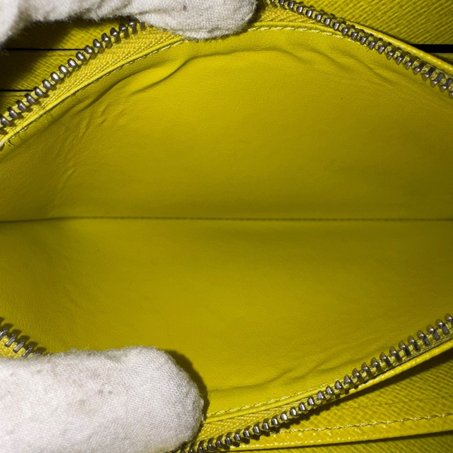 Louis Vuitton Damier Graphite Zippy Wallet