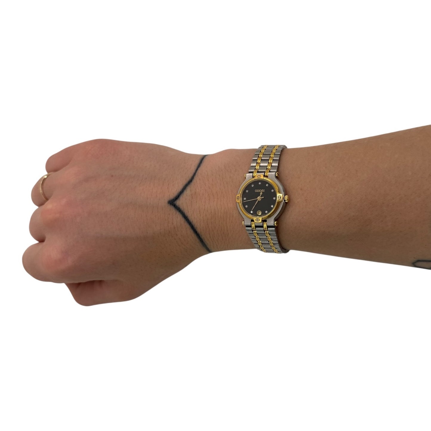 Gucci Vintage Diamond 9000L Watch