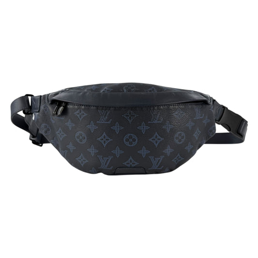 Louis Vuitton Shadow Monogram Discovery Bumbag