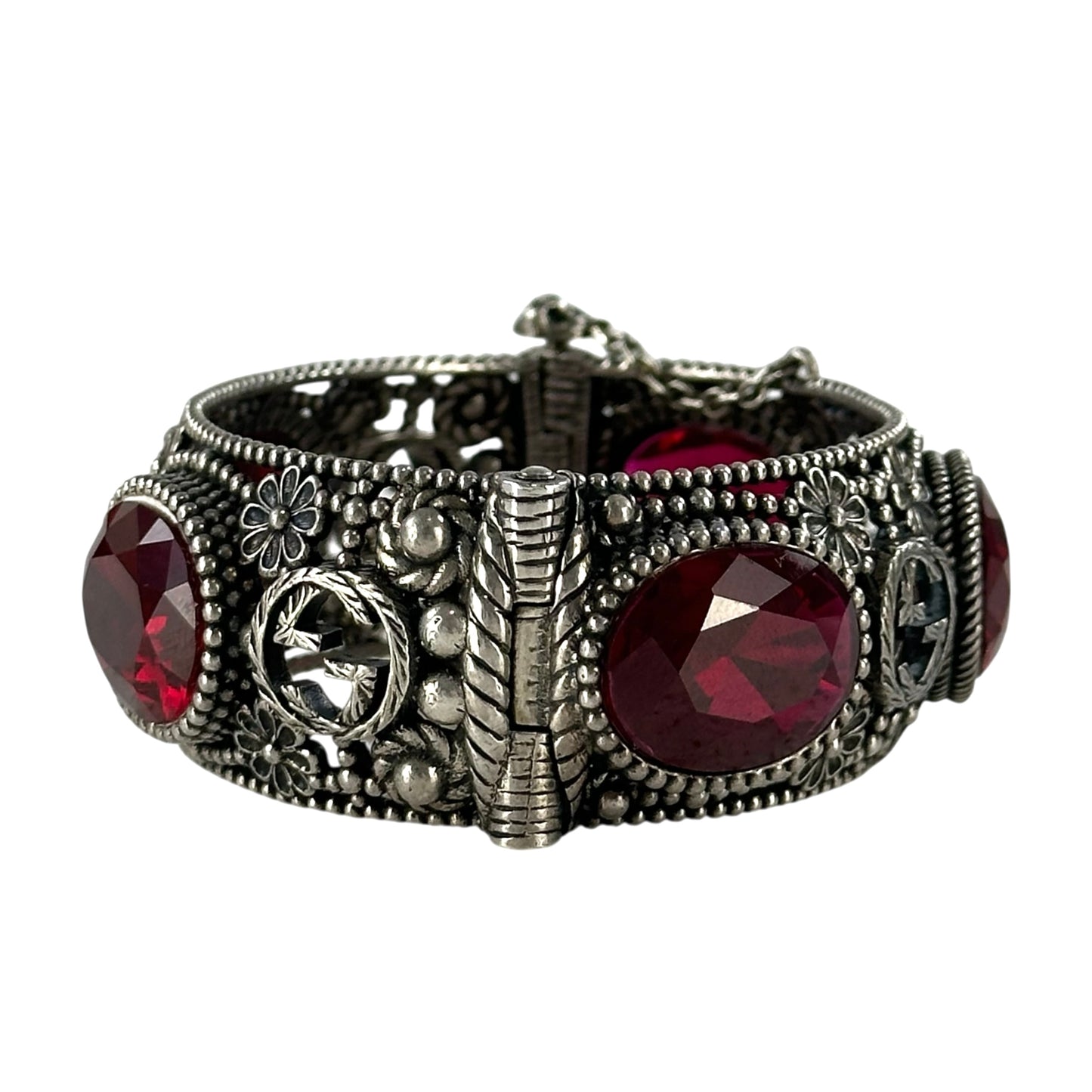 Gucci Interlocking Silver GG Cat Flower Bracelet