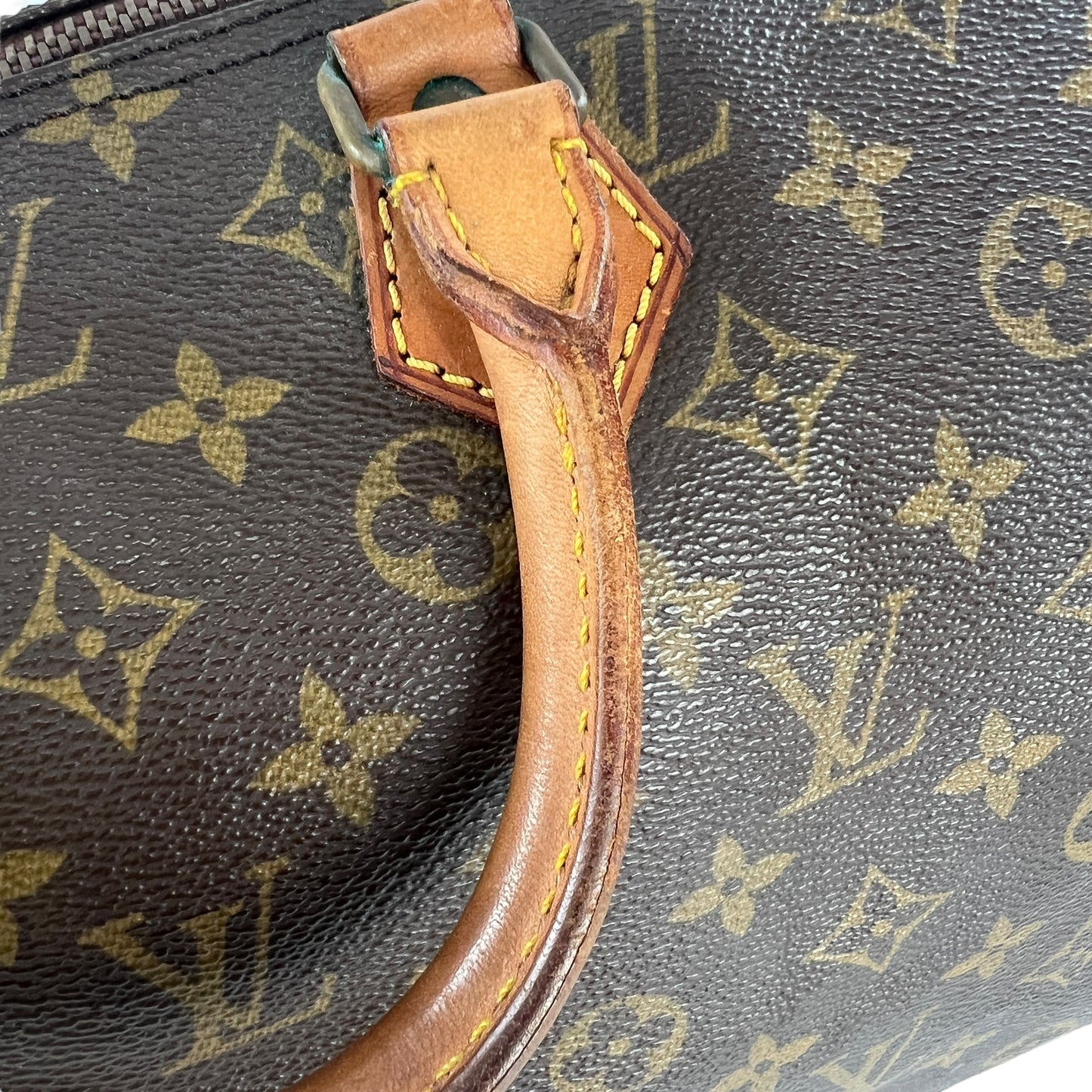 Louis Vuitton Vintage Monogram Speedy 40 Bag