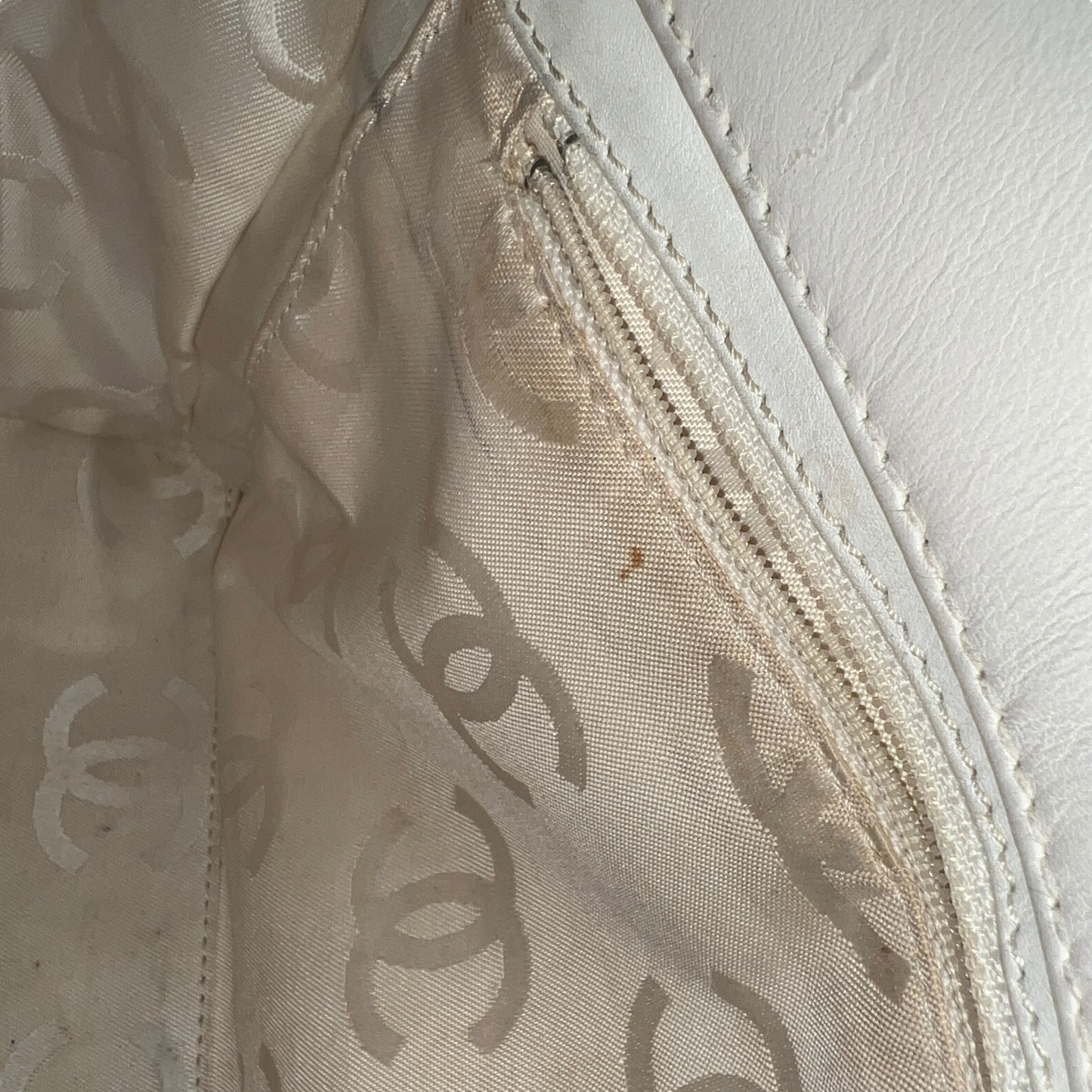 Chanel CC Stitched Leather Handbag