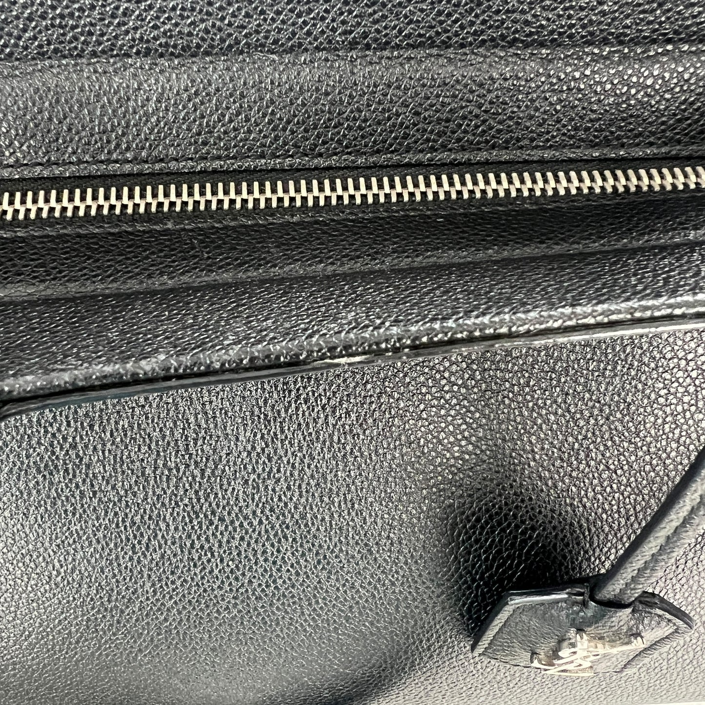 Saint Laurent Leather Handbag