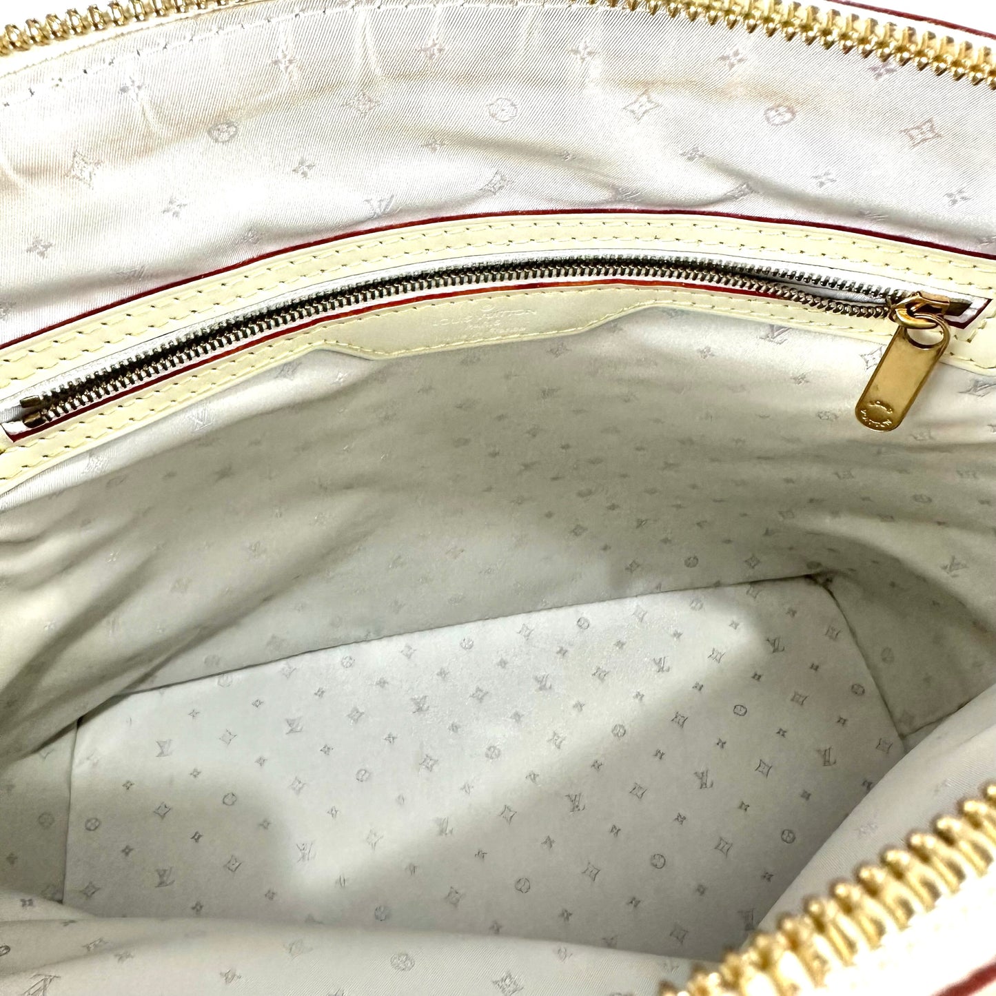 Louis Vuitton Suhali Lockit Bag