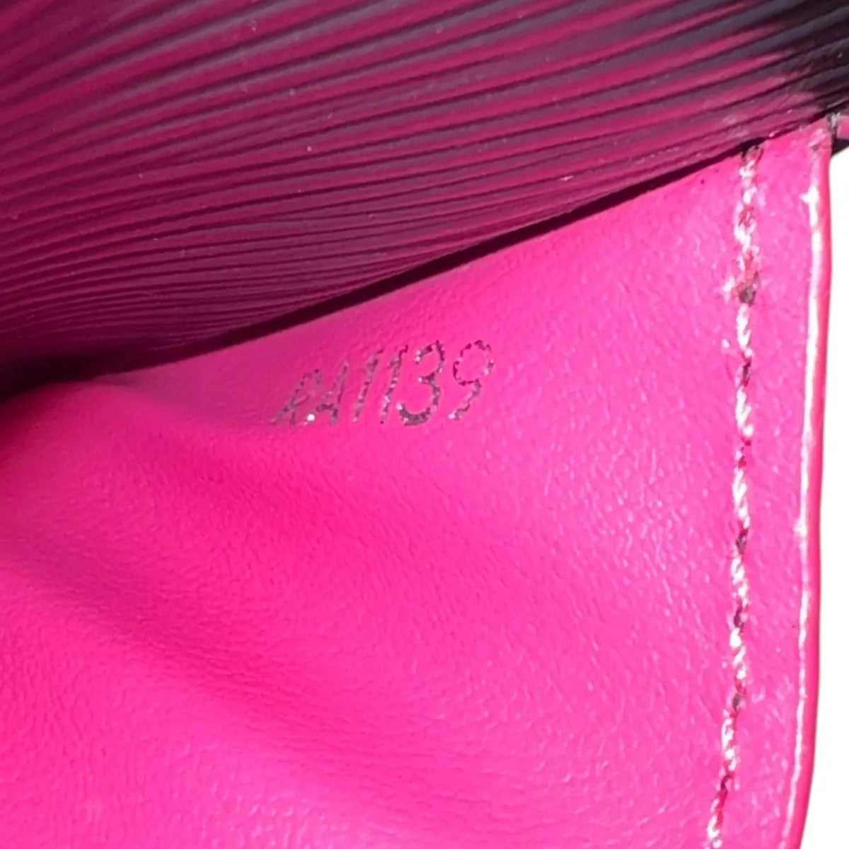 Louis Vuitton Epi Leather Sarah Wallet