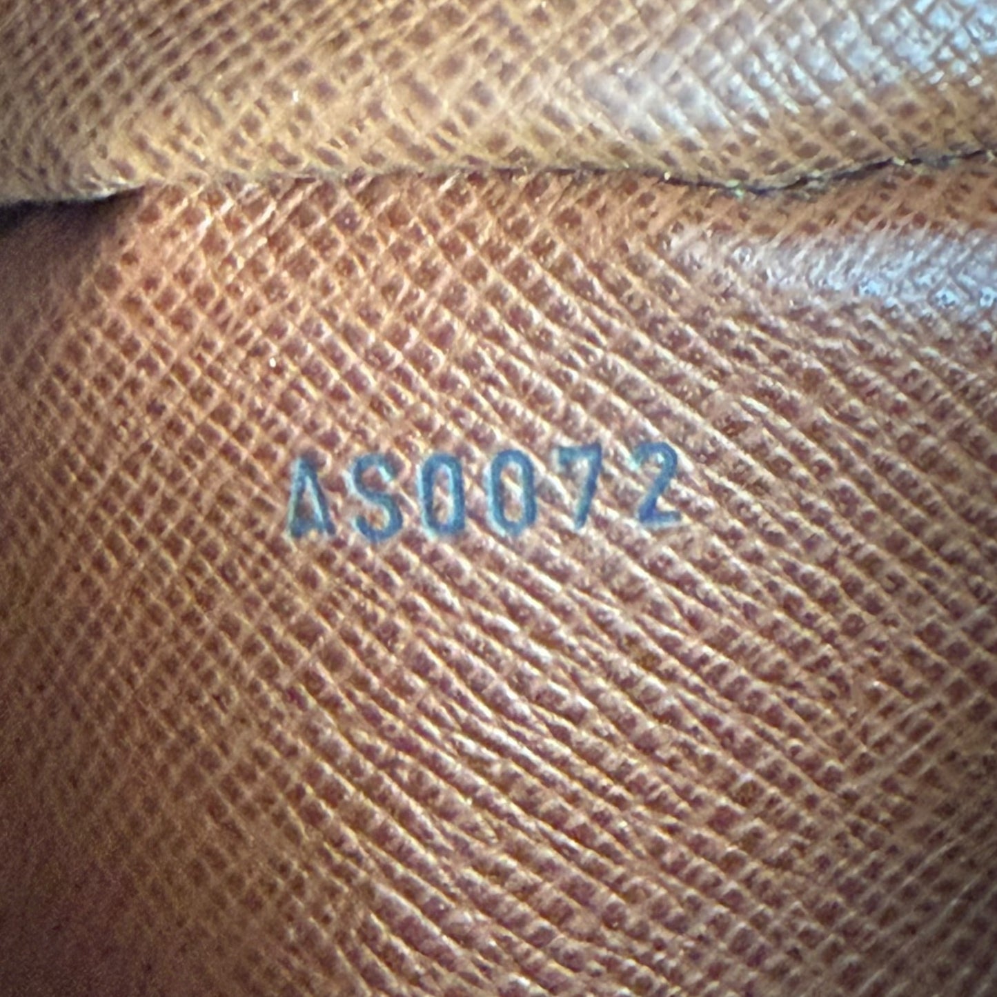 Louis Vuitton Monogram Boulogne 30 Shoulder Bag