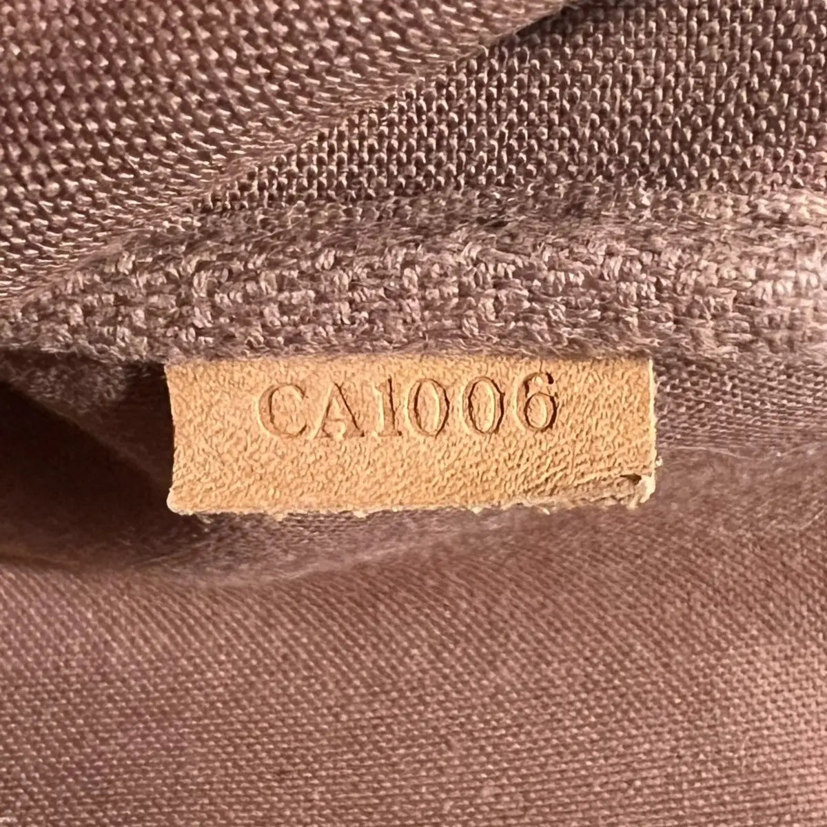 Louis Vuitton Monogram Pochette Accessories Handbag