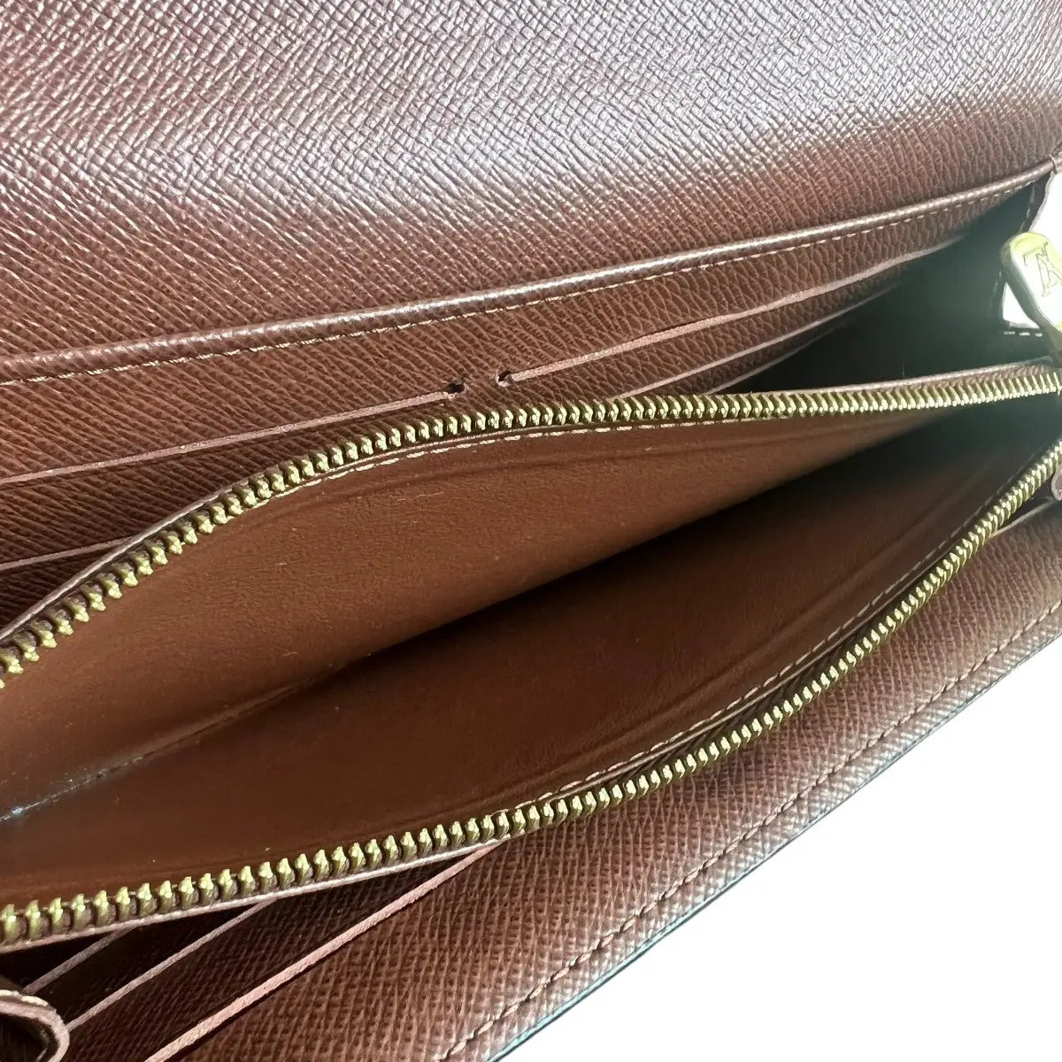 Louis Vuitton Monogram Sarah Wallet