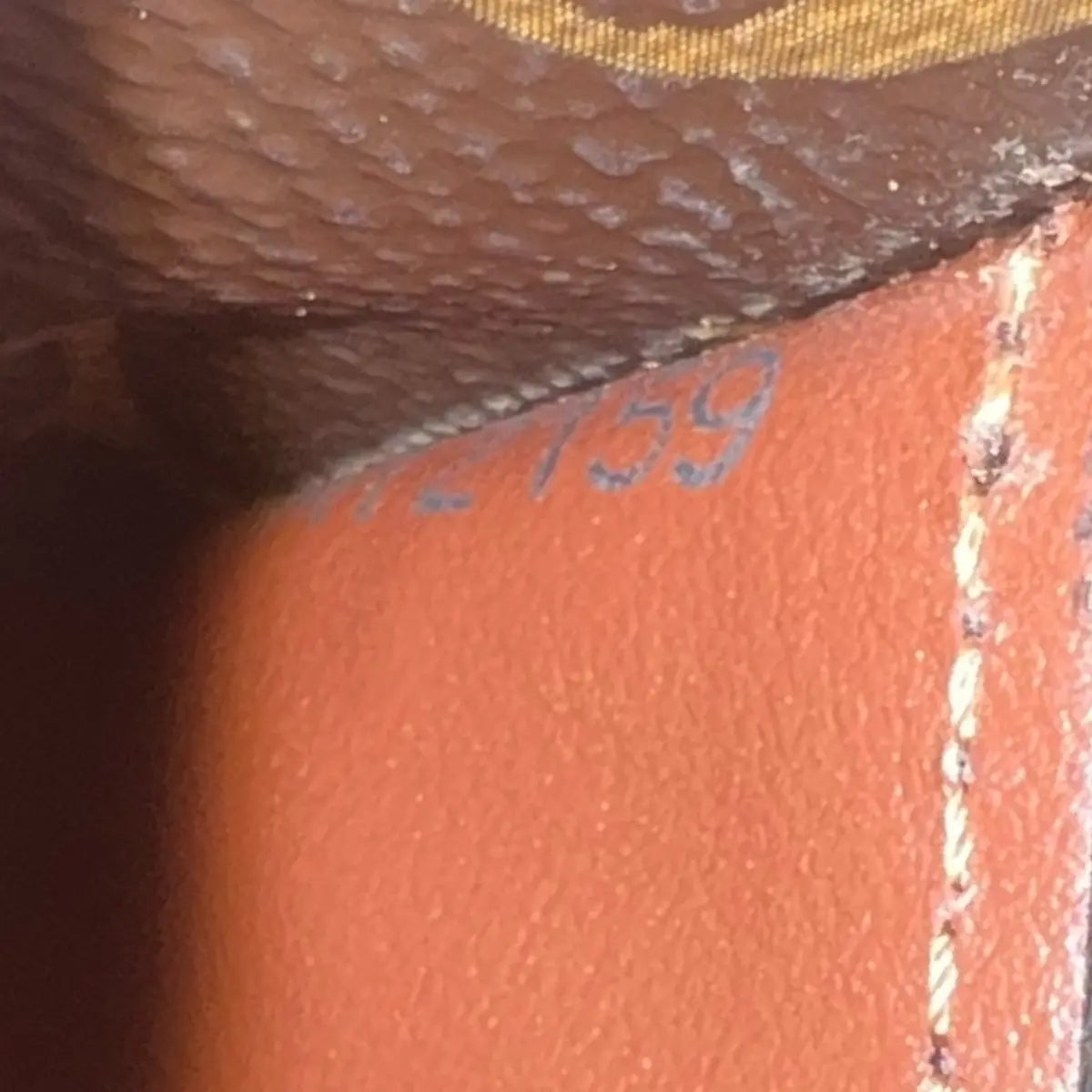 Louis Vuitton Monogram Sarah Wallet