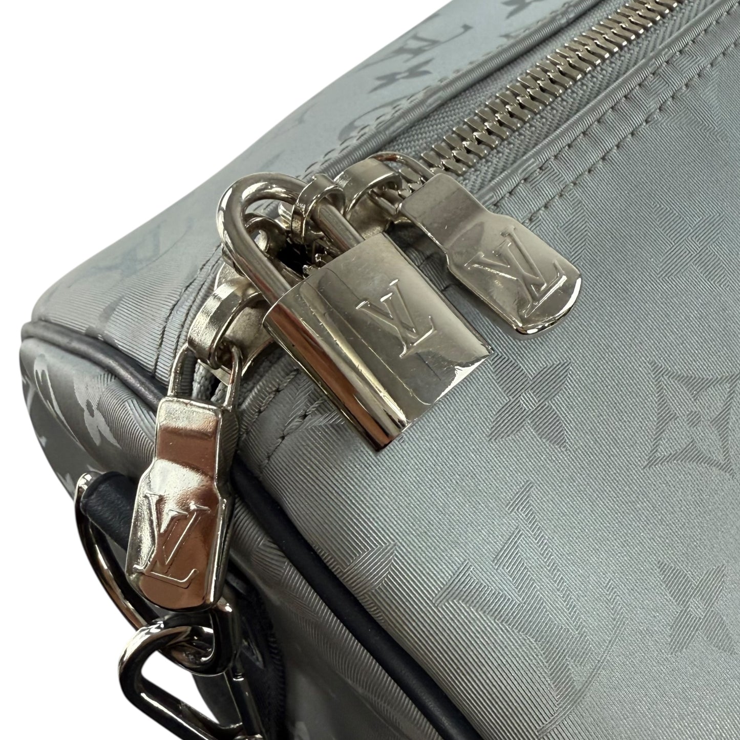 Louis Vuitton Monogram Satellite Keepall Bandouliere 50 Duffle Bag