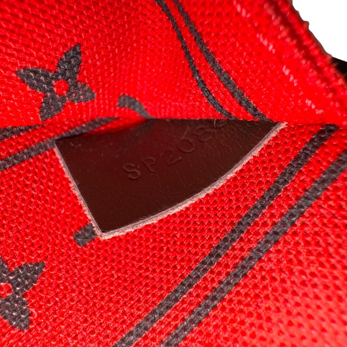 Louis Vuitton Damier Neverfull MM Tote